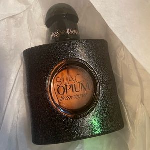 YSL black opium